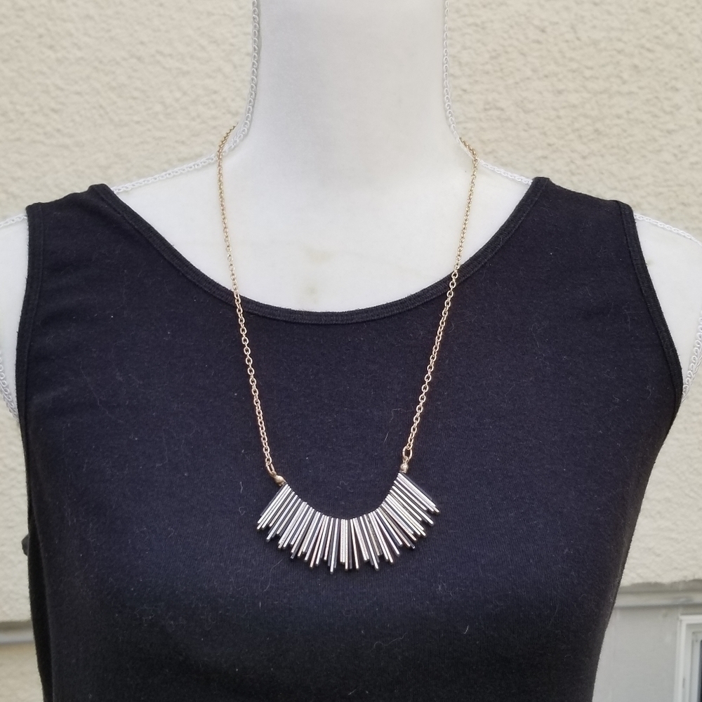 multicolor metal fan necklace